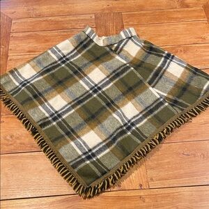 PIONEER WEAR Green and White Plaid Poncho Cape